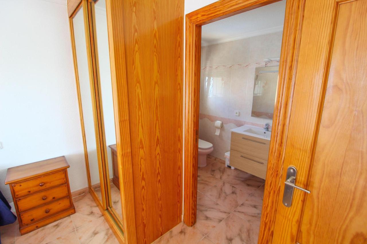 Great Villa, Sea Views, 20 Secs Walk To The Beach, Bbq, 9 People, 5 Mins Car From Alicante City Center, Sailing Club 3 Mins Walk Екстер'єр фото