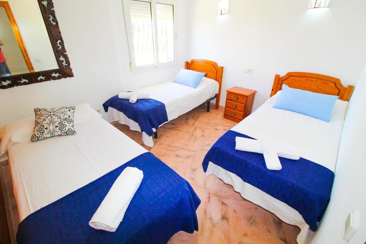 Great Villa, Sea Views, 20 Secs Walk To The Beach, Bbq, 9 People, 5 Mins Car From Alicante City Center, Sailing Club 3 Mins Walk Екстер'єр фото